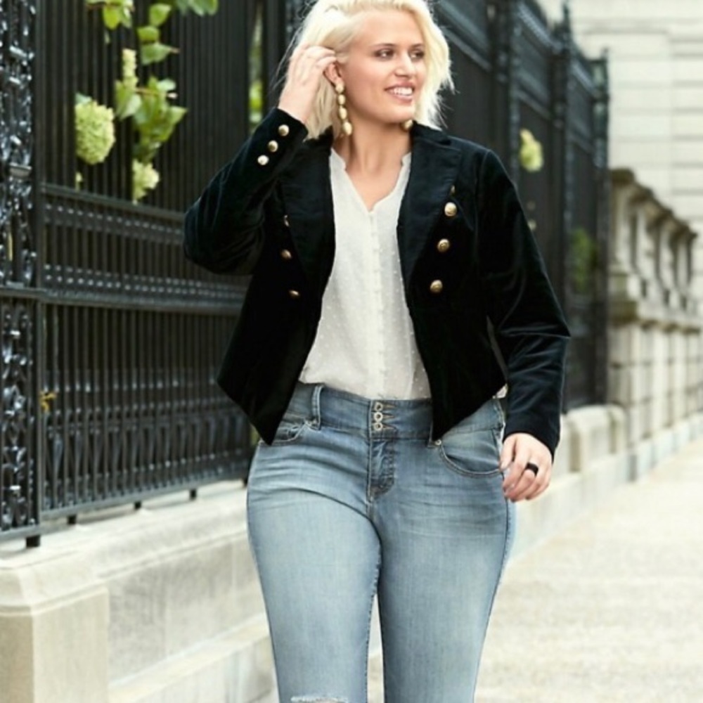 Torrid Black Velvet Cropped Military Blazer Torrid Size 00